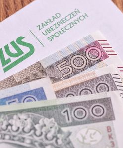 Polacy zalewają ZUS wnioskami. Mnóstwo zgłoszeń o dodatkowe 300 zł