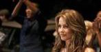 ''Time and a Half'': Julianne Hough romansuje z chłopakiem siostry