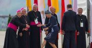Po tym zdjęciu Agata Duda stała się bohaterką przezabawnych memów. Hit sieci!