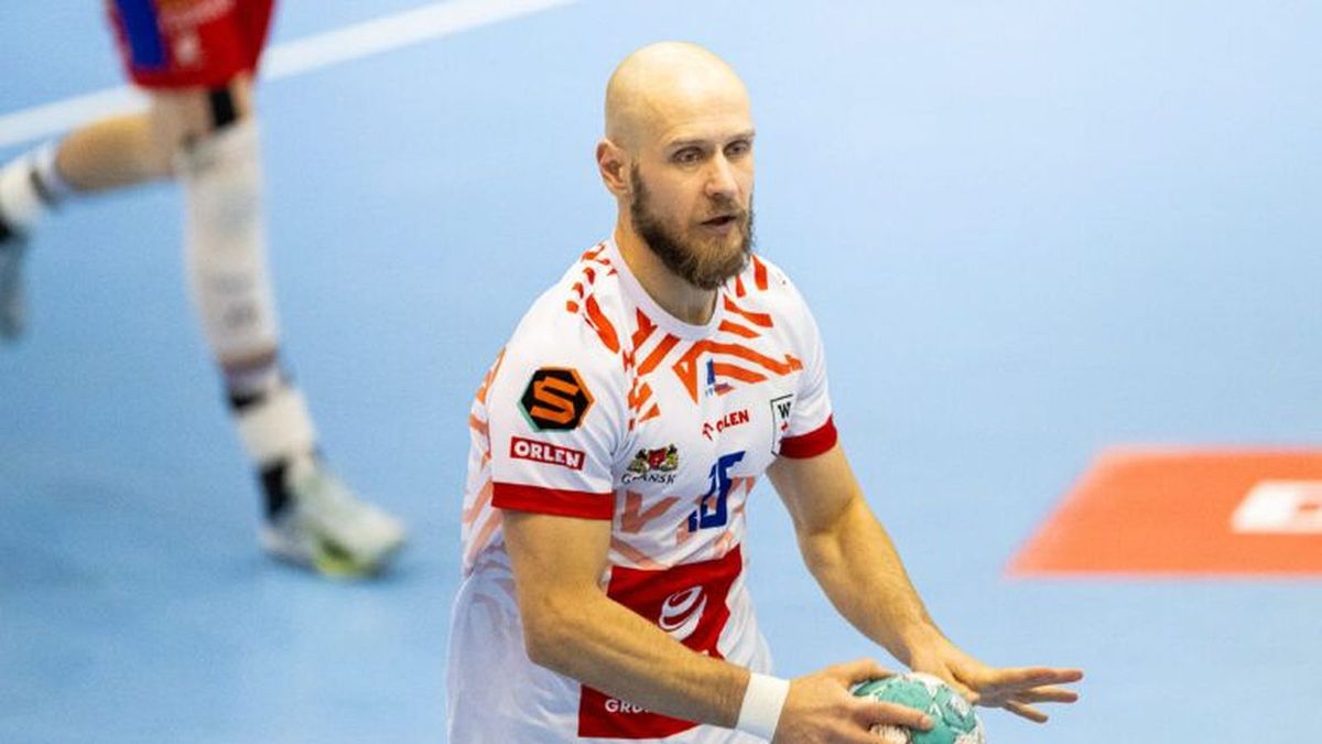 Materiały prasowe / Orlen Superliga / Mateusz Jachlewski (Energa Wybrzeże Gdańsk) w akcji