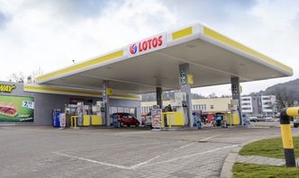 Lotos zamienił straty w zyski. To efekt "tanich warstw ropy naftowej"