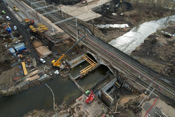 Ostra walka firm o Rail Baltica. Na stole kilka miliardów. Chcą zablokować umowę