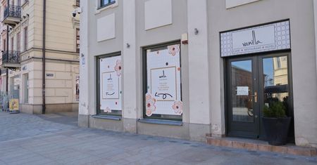 Stokrotka będzie miała nowego sąsiada. Miejsce po restauracji zajmie zielona konkurencja