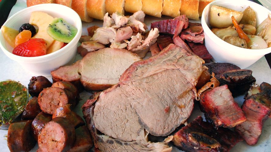 Pieczona polędwica wołowa bez kości (mięso i tłuszcz)