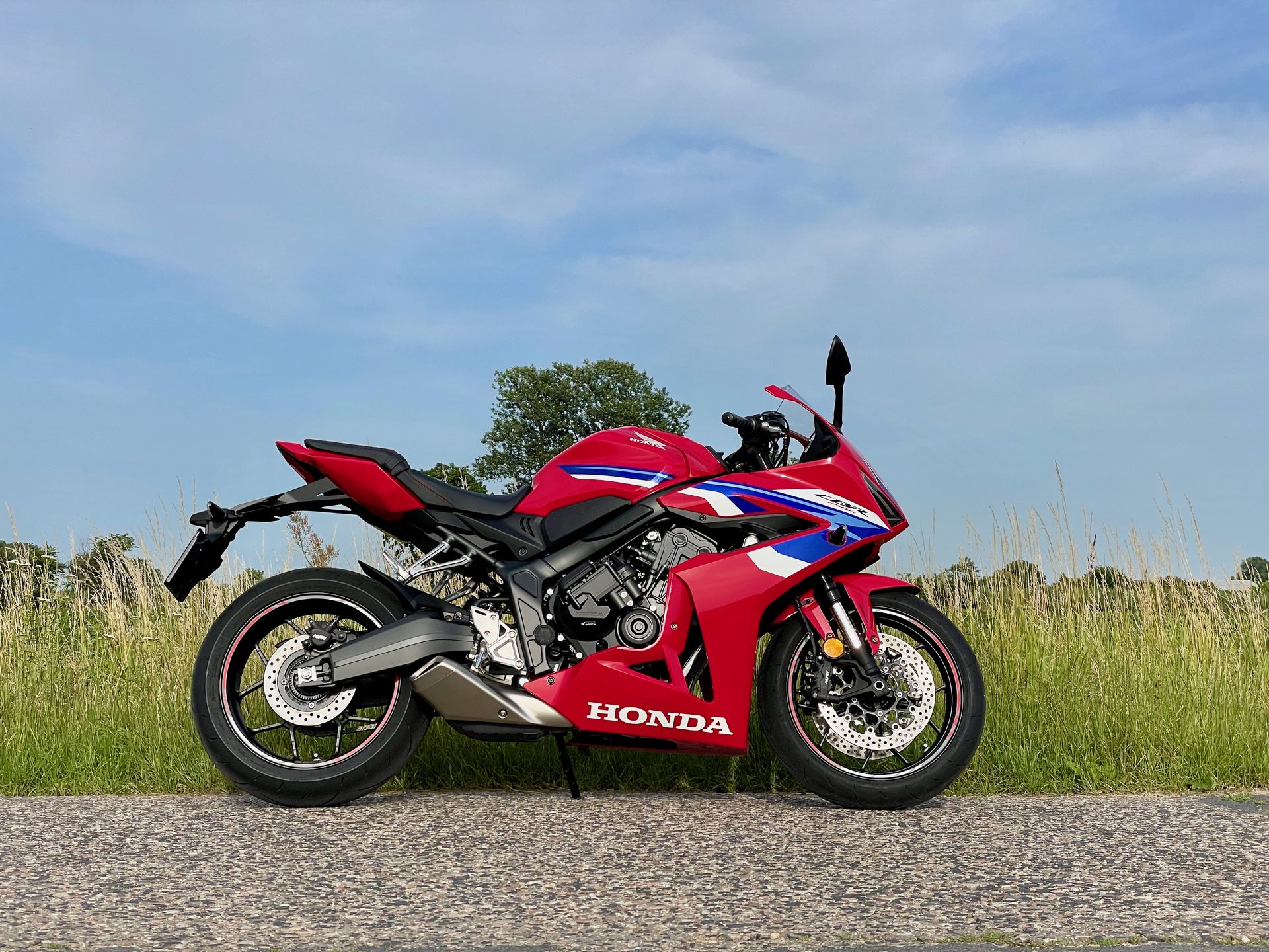 Honda CBR650R E-Clutch