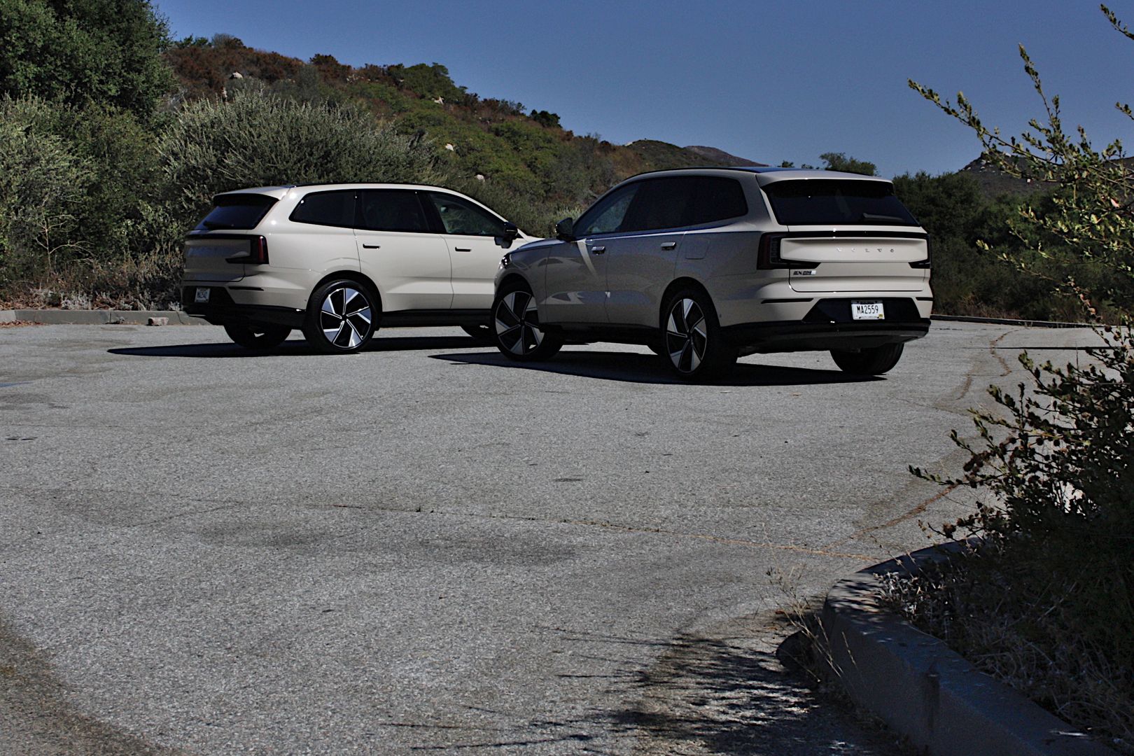 Volvo EX90