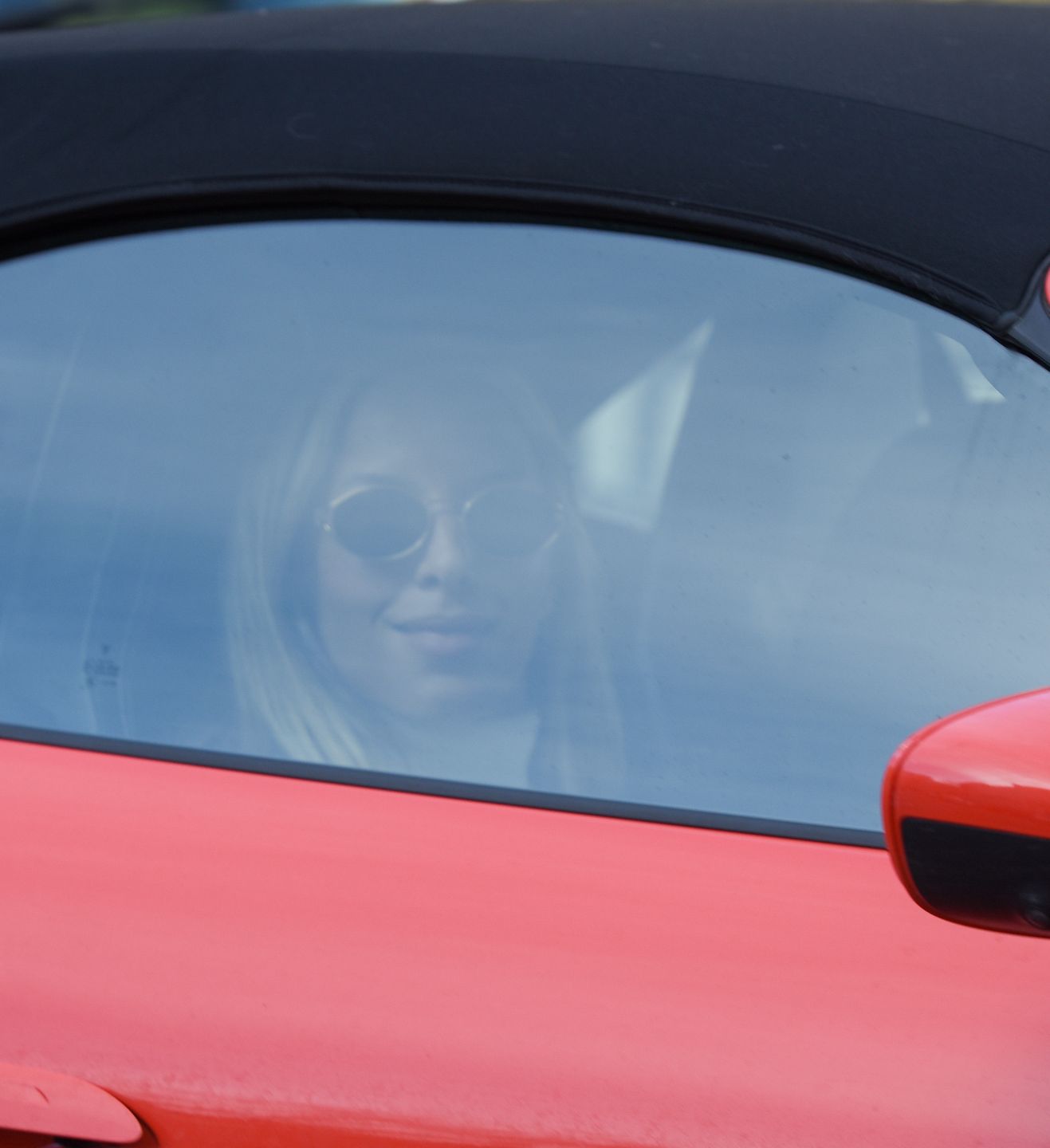 Ewa Chodakowska sfotografowana z mężem na mieście