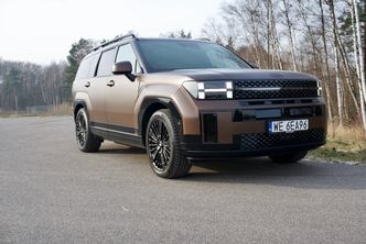 Nowy Hyundai Santa Fe. Choć z Korei Południowej, to stał się bardziej amerykański