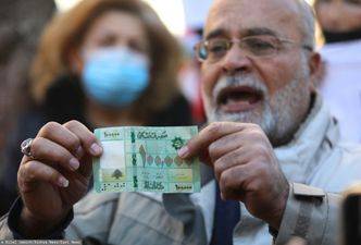 Zamykają banki. Klienci próbują rabunku, aby odzyskać oszczędności