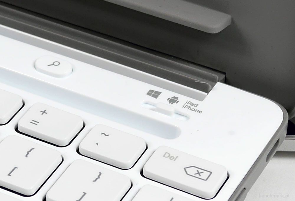 Microsoft Universal Mobile Keyboard - przełącznik
