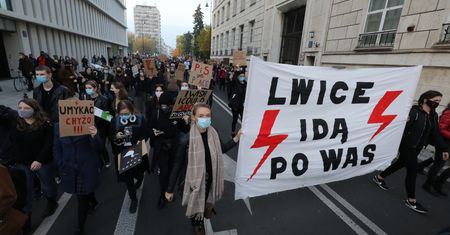 Strajk kobiet. Protest w Warszawie. Reporter WP na miejscu