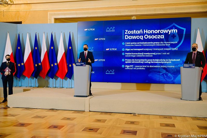 Koronawirus. Nie ma przepisów ws. ulg za oddanie osacza. Mimo zapowiedzi premiera