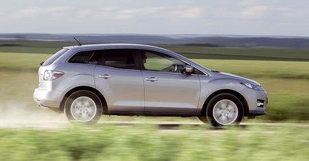 WP Pomaga: interesujące auto za 30 tys. zł. Dynamiczne i rodzinne w jednym