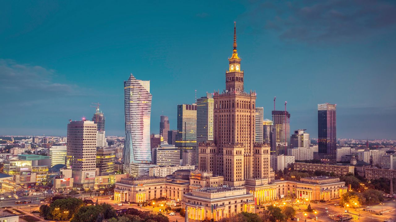 Warszawa bije rekordy odwiedzin. Ilu turystów przyjechało do stolicy w ubiegłym roku?