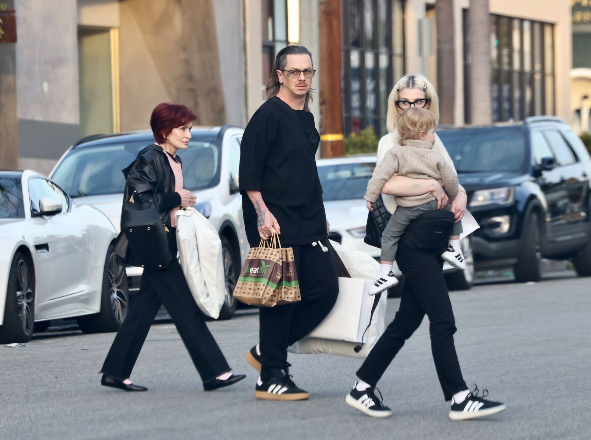 Sharon Osbourne z córką, wnuczką i zięciem