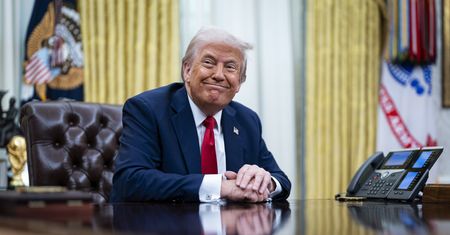 Trump wpływa na sympatie Amerykanów. Zyskują Rosjanie