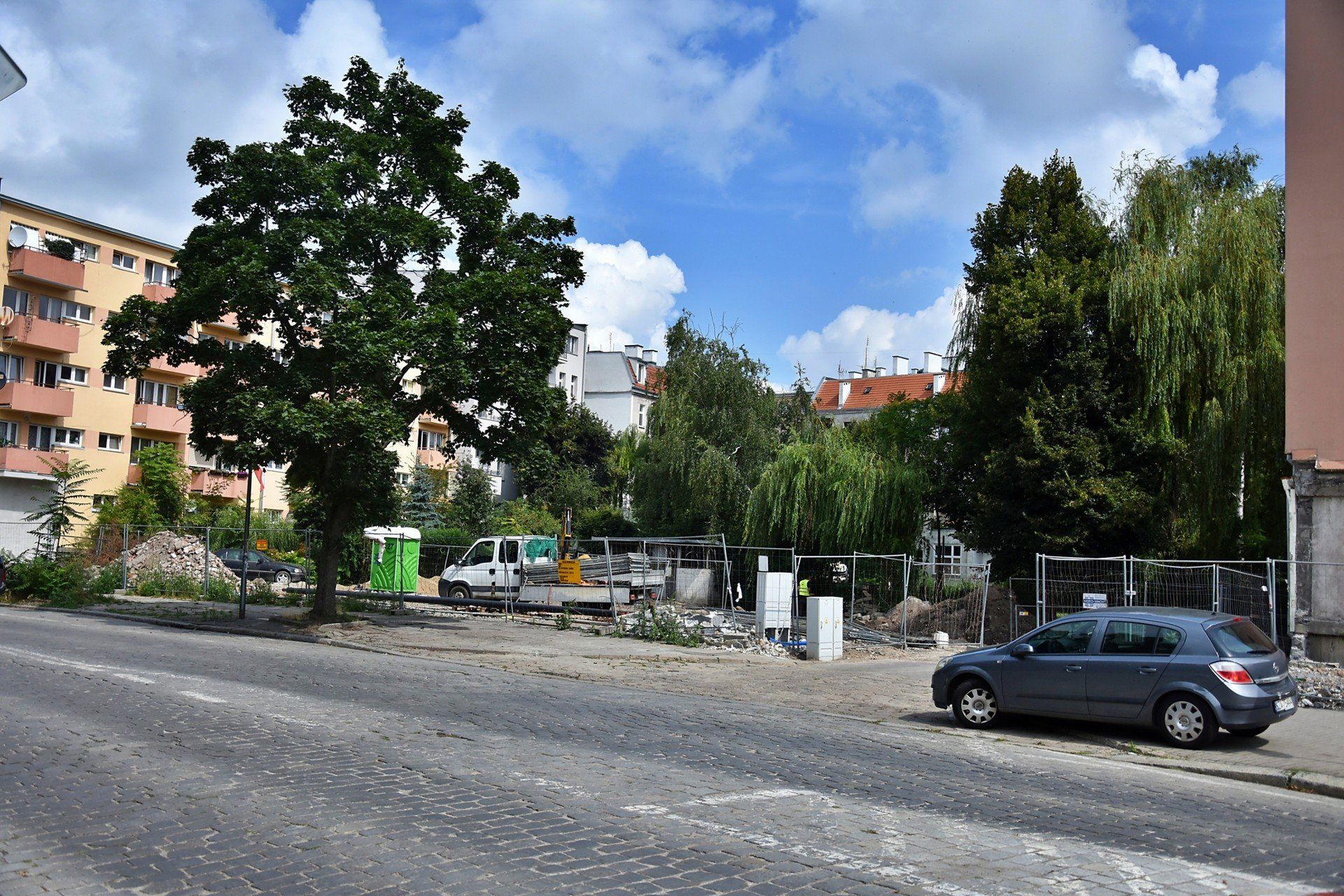Kultowa jadłodajnia zniknęła. Powstanie nowoczesny blok