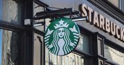 Klienci Starbucks nabici w butelkę? Gigant pozwany za brak owoców w napojach owocowych