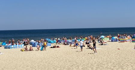 Fala upałów w Polsce. Turyści na plażach narzekają na to samo