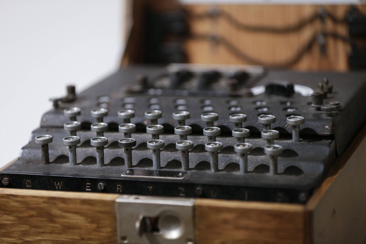 Niemiecka maszyna szyfrująca Enigma.