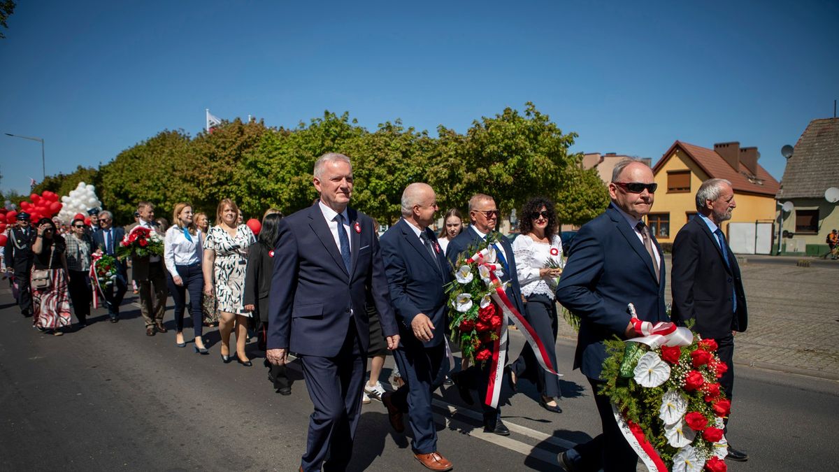 Obchody 3 Maja w Budzyniu