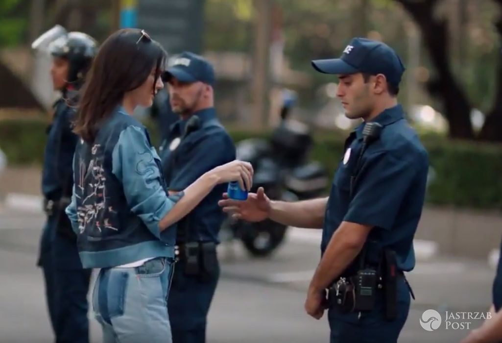 Rasistowski spot z Kendall Jenner Pepsi