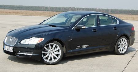 Jaguar XF