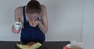 Zestaw z McDonalda zjedzony w 39 sekund