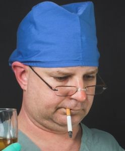 Za karę wystawiali pacjentów boso na mróz