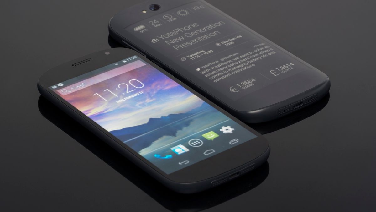 Na tę wiadomość długo czekałem. YotaPhone 3 jednak powstanie! 1