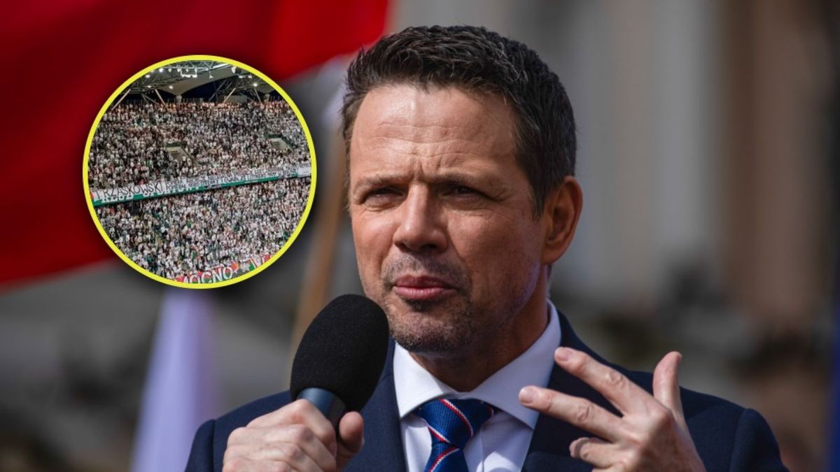 PAP / Krzysztof Ćwik / Olaf Kędzior/WP SportoweFakty / Na zdjęciu: Rafał Trzaskowski, na małym zdjęciu: transparent na meczu Legia - Jagiellonia
