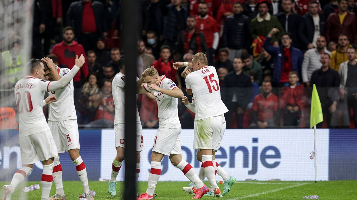 PAP/EPA / Malton Dibra / Na zdjęciu: Reprezentacja Polski