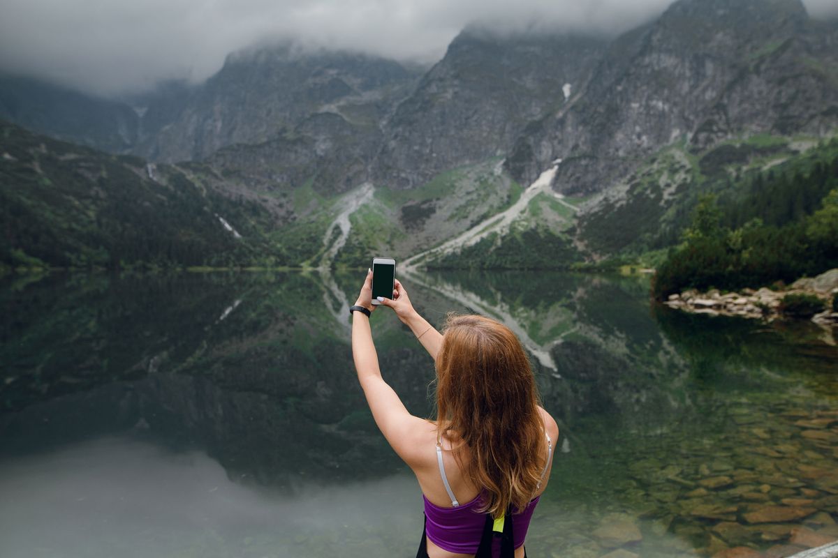 Zdjęcia turystek w Tatrach często wywołują burzę. Dlaczego tak jest? (zdjęcie poglądowe)