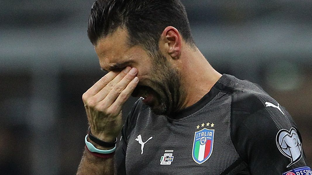 Gianluigi Buffon zapłakany