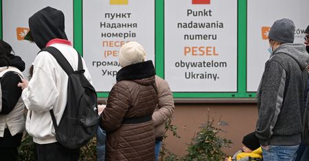 Gigantyczne kolejki przed urzędami. Ukraińcy składają podanie o PESEL