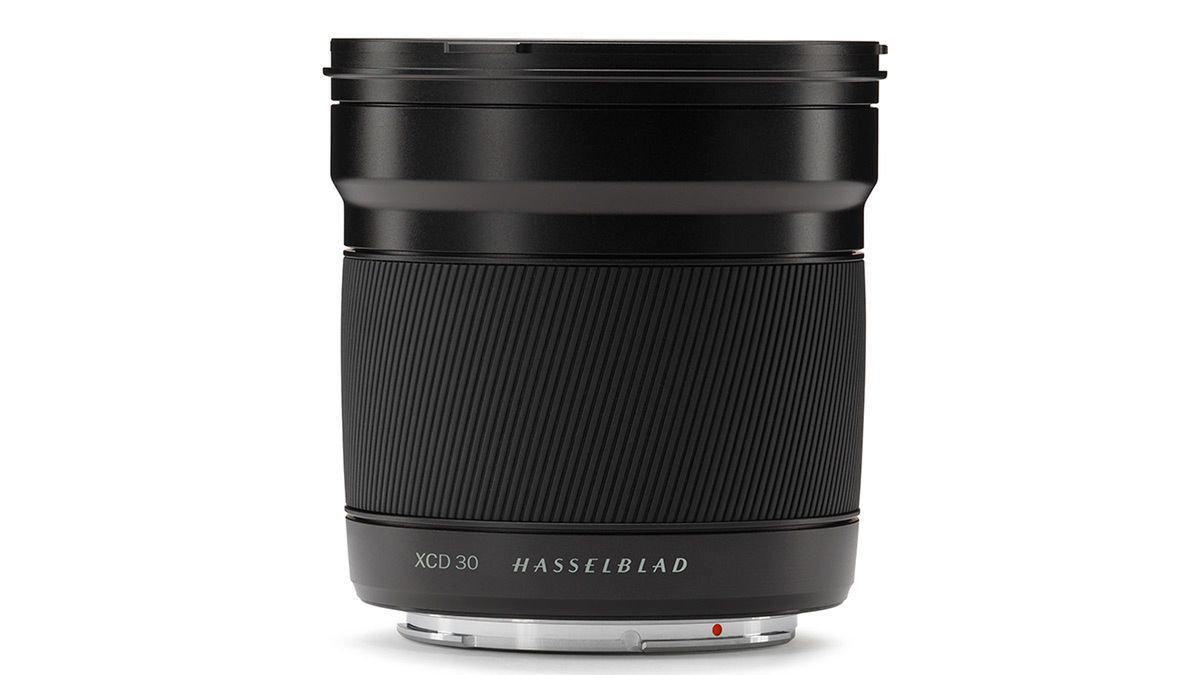 Zaprezentowano obiektyw Hasselblad XCD 30 mm f/3.5 oraz limitowaną, czarną wersję X1D 1