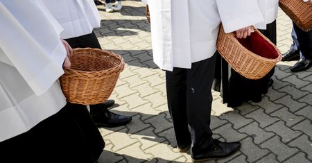 Szukają kościelnego. "Praca lepsza niż w ministerstwie"