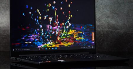 Lenovo Yoga Slim 7 - smukły, lekki, elastyczny, ale inaczej niż do tej pory