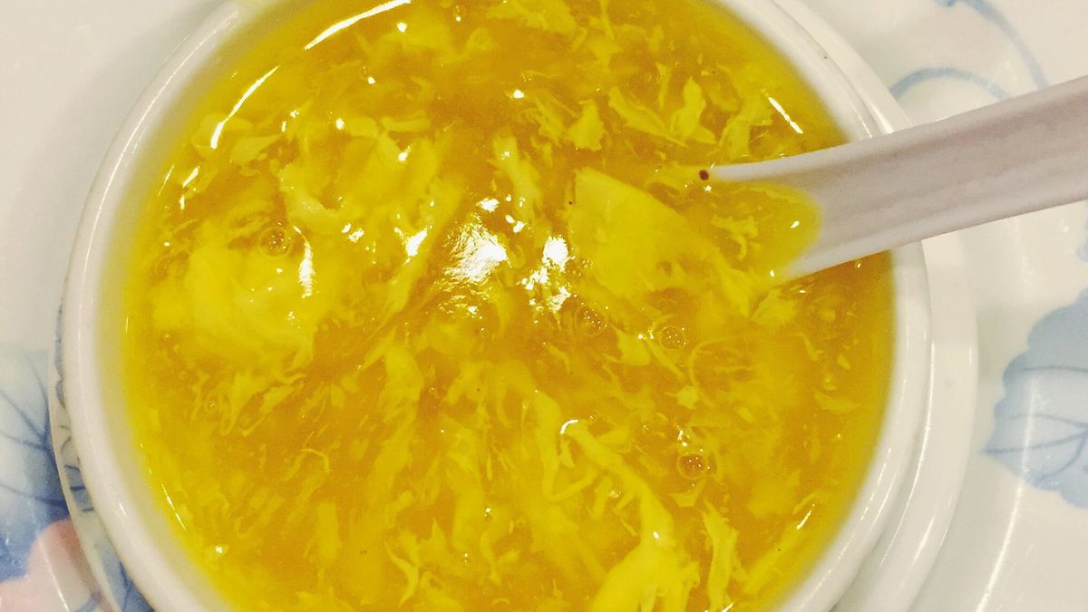Chińska zupa jajeczna