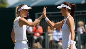 Radwańska i Woźniacka zakończyły Wimbledon z uśmiechem