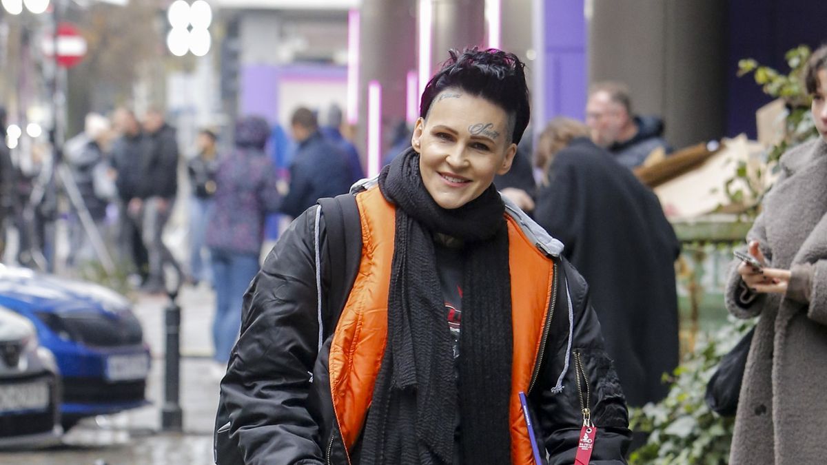 Tak wystylizowana Chylińska wybrała się do studia DD TVN