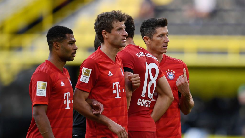 piłkarze Bayernu Monachium (Robert Lewandowski pierwszy z prawej)
