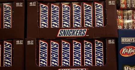 Chiny są oburzone. Producent batona Snickers przeprasza