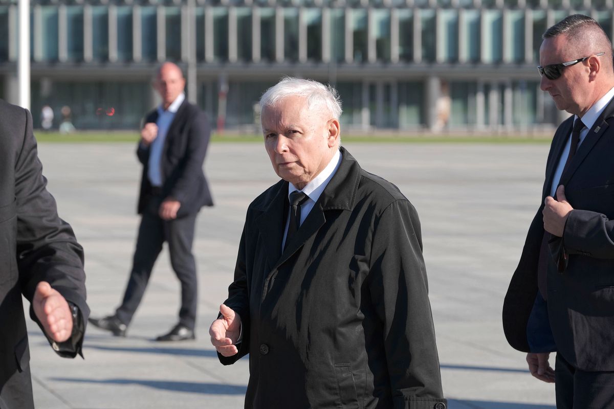 

Niemiecka prasa: Kaczyński czeka na zmiany w Europie 