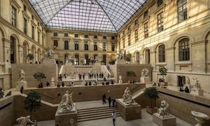 Bilet do Luwru droższy dla cudzoziemców spoza Europy. Zmiany od przyszłego roku