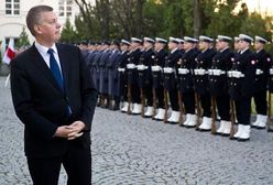 Siemoniak: W wojsku ubędzie kapelanów