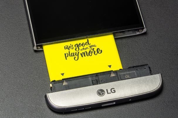 LG G6 bez przyjaciół. Koncepcja modularnego smartfonu spaliła na panewce