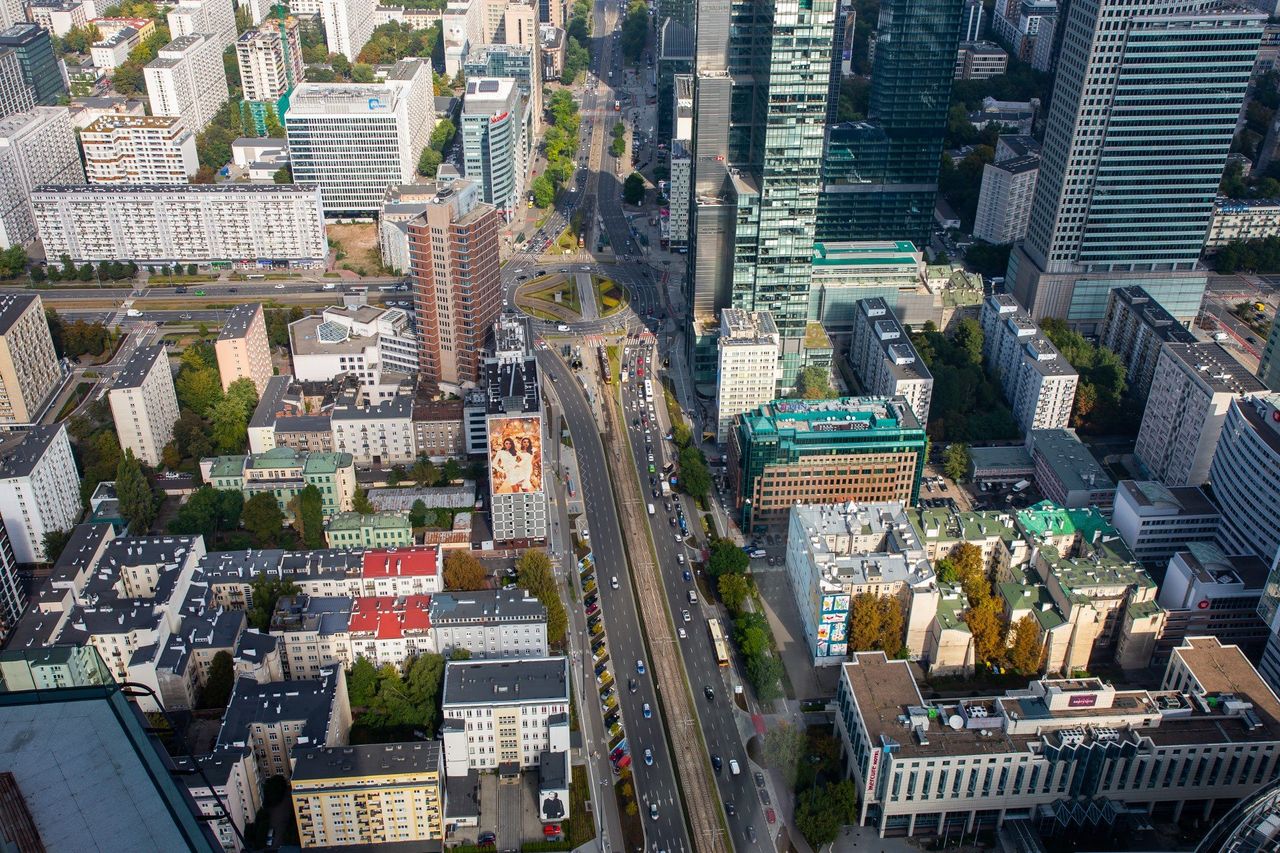 Emocje po wypowiedzi Friza. Prawnik wyjaśnia, czym są fundacje rodzinne