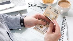 O tym dodatku zapominają Polacy. 400 zł dla każdego, ale jest jeden warunek