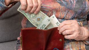 Pracowała 40 lat za minimalną krajową. Taka ma emeryturę